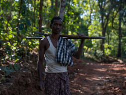 50-year-old Jalandhar digs road through hills to see his children