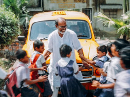 Help This Taxi Driver In His Quest To Eradicate Illiteracy
