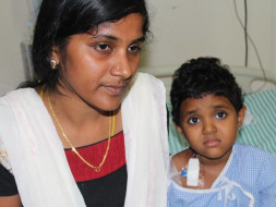 Abandoned By Husband, Mother Struggles To Save Daughter From Cancer