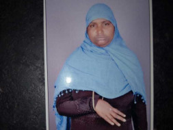 Help Shaheen who Met with An Accident And Injured her Right Hand.