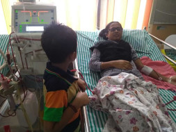 Help Arshlan To Save Her Mother