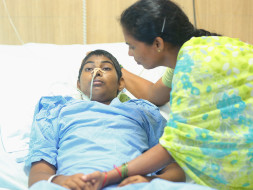 15-Year-Old Who Is Losing His Eyesight Due To Cancer Needs Urgent Help