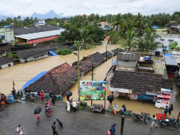 Helping Hands For Kerala Flood Victims.