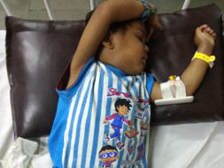 Sameer says"I am dwarf, because my kidneys failed!! Will you help me?