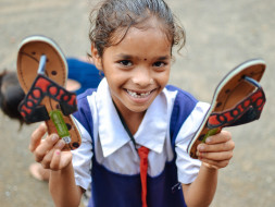 Support Greensole to provide recycled slippers to children in need