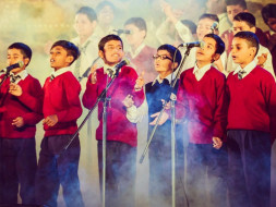 Help 100 Kids with Stationery and a Chance To Go To a Better School