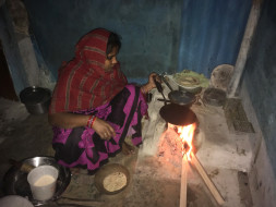 Biogas Revolution for RuralWomen in Bihar to prevent from killer smoke
