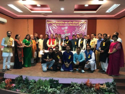 Help to grow Hindi and Urdu Literature and new poets and shairs