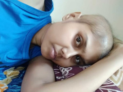 Ovarian Cancer Has Robbed This Young Girl Of All Her Happiness