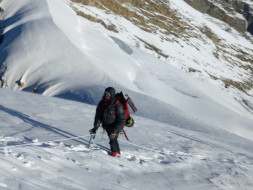 "VOLCANIC SUMMITS & 7 SUMMITS"