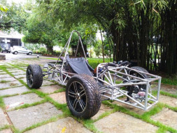 Help TEAM UNWIRED Be The Best Automotive Club