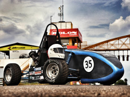 Team Ojaswat looks to build their fastest car yet.