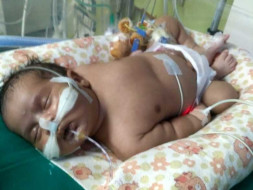 Please Save My New Born Baby (41 days old)