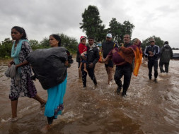 NEED HELPING HAND - MAHARASHTRA - KOLHAPUR & SANGLI RAIN DISASTERS