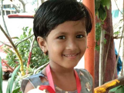 Help 4 year old Aradhana on Ventilator