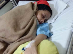 Help 19 year old girl Husna to Fight with Cancer