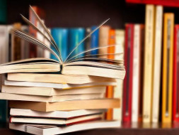 Help Girl library to Buy Books