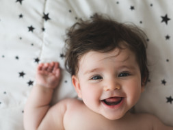 Spreading the love on Inaaya's 1st birthday