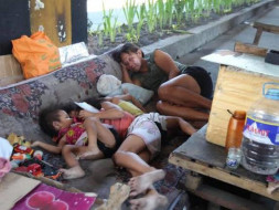 Help The Street Dwellers Fight The Winters