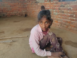Help Manisha To walk And Survive In This World