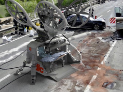 Help Ambulance-Drone to achieve the Goal