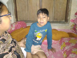 Support Apurva Das Recover From Throat Cancer