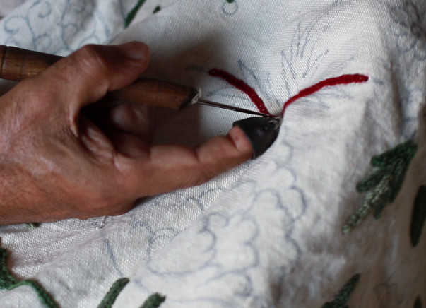 Support Haji Ishrat to make traditional Aligarhi pyjamas