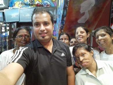 My Visit to Sheroes HangOut Agra .