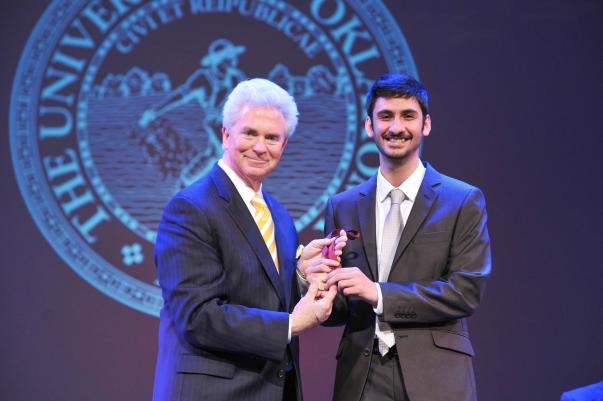 Receiving the Elmer Capshaw Award For Outstanding Senior in Media