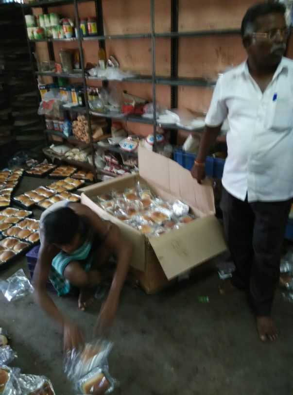 1000 bread loaves sourced from bakery were distributed 1000 bread loaves sourced from bakery were distributed