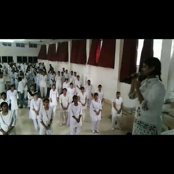 students of devsangh school attending workshop