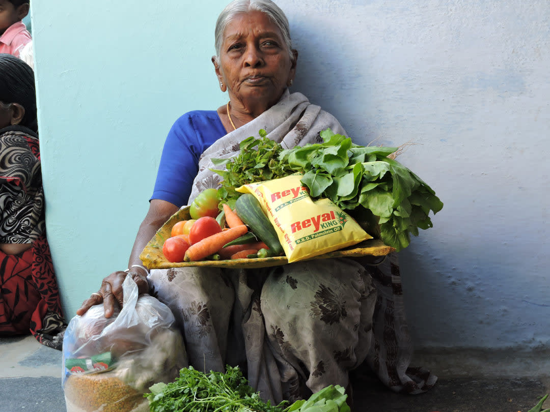 Sponsorship_of_food_provisions_to_poor_senior_citizen