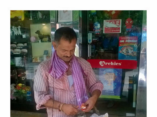 I am fundraising to help Sanjay Jha buy a bicycle