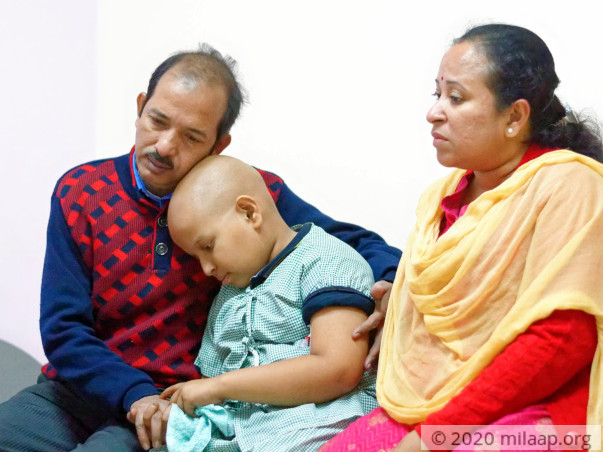 Aneek has Ewings Sarcoma and need your support to live