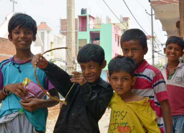 Help Distribute Study Lights To Children Living In Slums