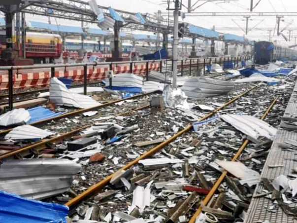 HELP CYCLONE FANI VICTIM