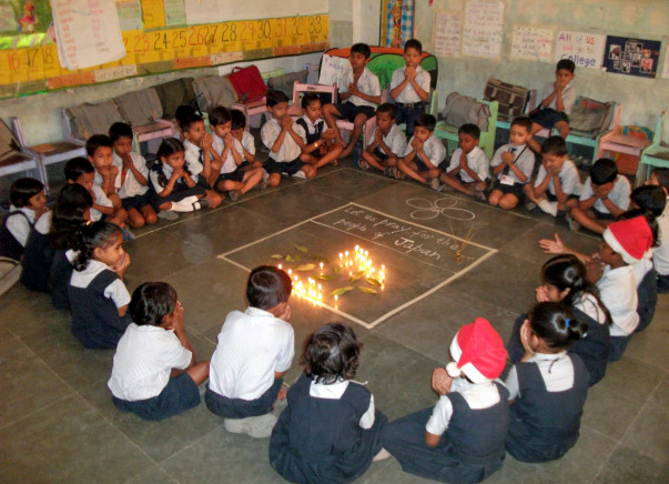 Please help to bring resources for 20 low-income community classrooms.