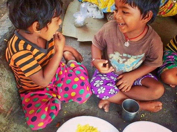 Help Ankit Kawatra to provide daily meals for underprivileged kids