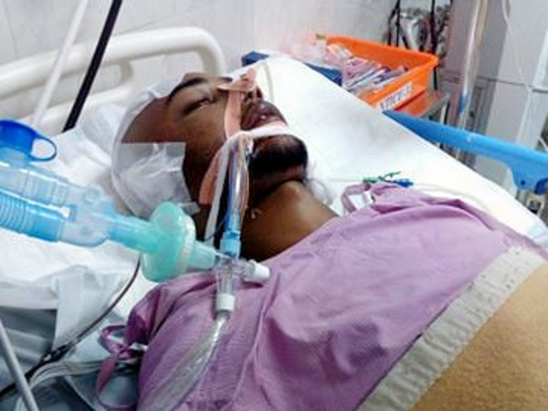 Help ajmeer kaja mydeen recover from accident operation