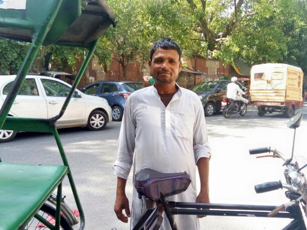 Support Shavwir Alam in Purchasing an E-Rickshaw