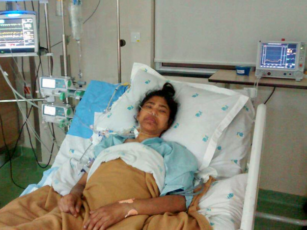 Help Rehana undergo a heart transplant