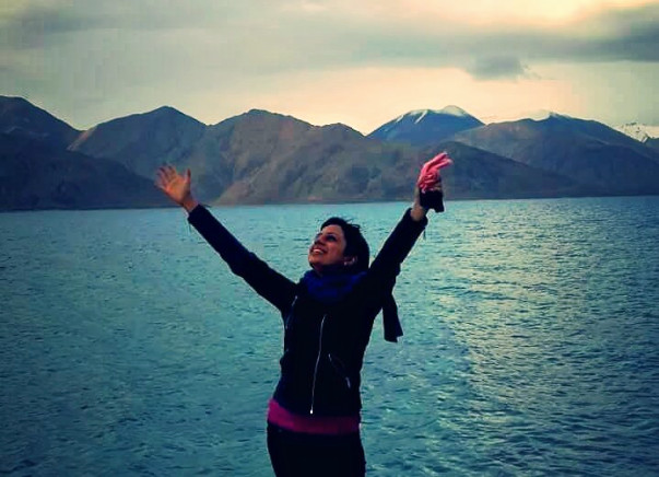 Help Saloni Travel To A Destination She Has Dreamt Of For Years