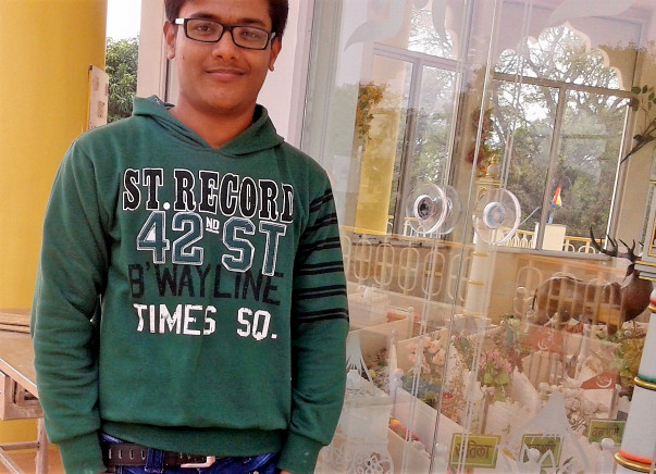 Help Sumit Attend Harvard Project For Asian International Relations