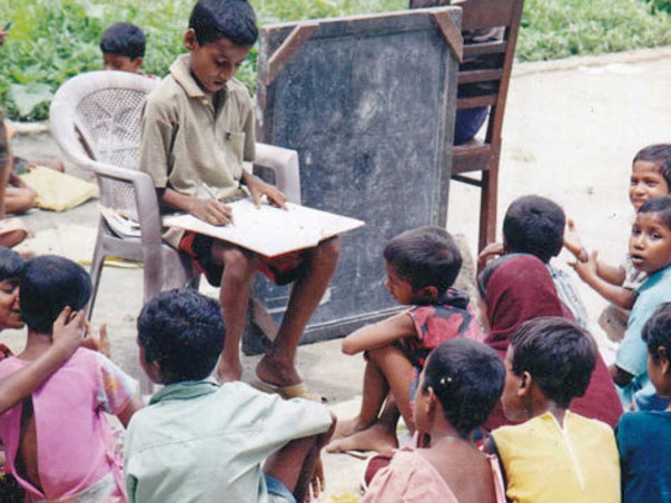 'World's Youngest Headmaster' Gives Poor Kids Free Education