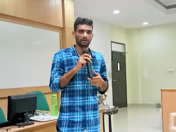 Help naveen a farmer son for higher studies