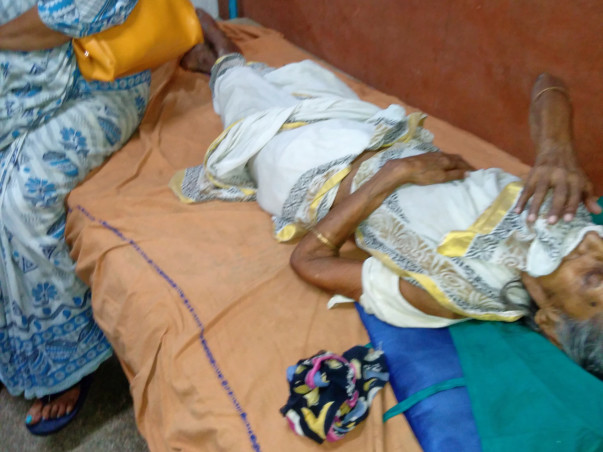 Help my mother to recover from high fever, stomach pain and vomiting