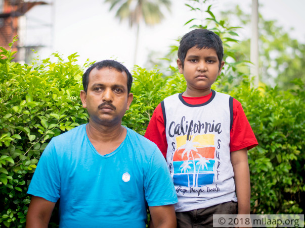 7-year-old cannot even eat because of cancer