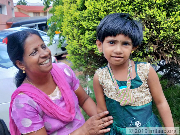 Help Nivedhya Recover From Hearing Loss