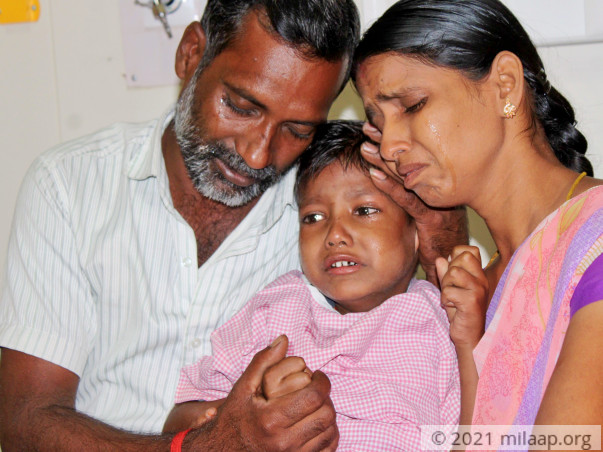 Cancer Has Left This 5-Year-Old Completely Bedridden