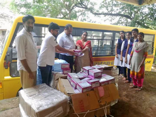 Help Us In Distributing School Kits To Kerala Flood Victims
